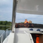 Sicherheit auf dem Wasser: Einsteiger-Guide für Hausbooturlaub