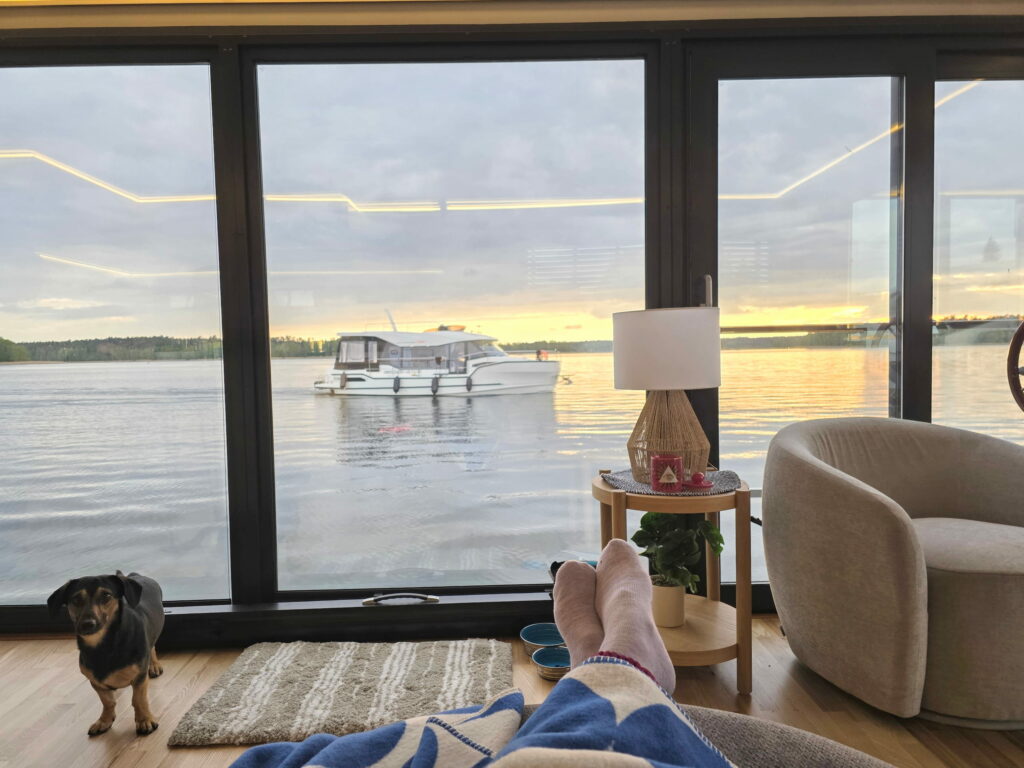 Modell-vorstellung: Suncamper 36 Fly und weitere beliebte Hausboote